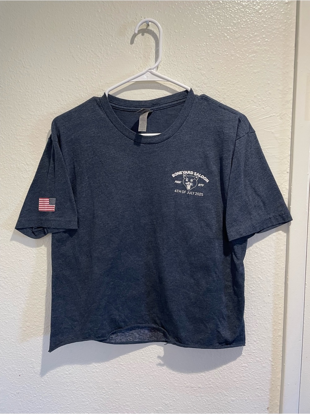 🎆 Boneyard Saloon Park City Raw Hem Crop Tee 🍻 Boxy Beer Shirt Vibe